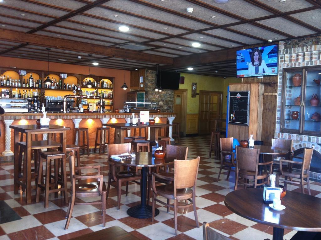 APH Infanta Mercedes La Bañeza Habitación foto